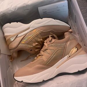 Aldo Thaliri Sneakers (Brand new- Nude/Gold colored with holographic accents)